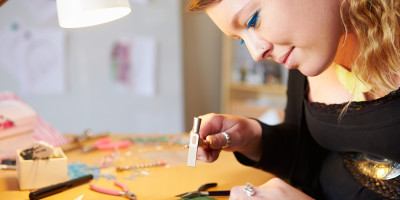 Designing Jewelry To Start A Business